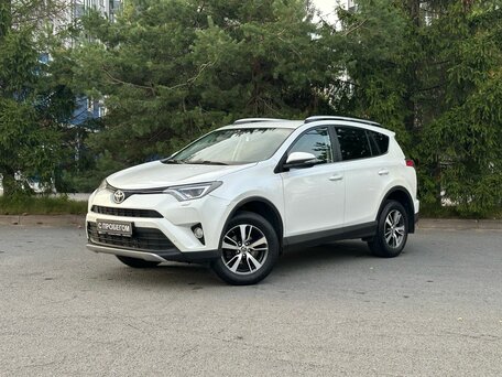 Toyota RAV4 IV (XA40) Рестайлинг