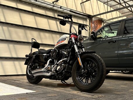 2019 Harley-Davidson Forty-Eight, белый, 2300000 рублей, вид 4