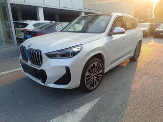 2024 BMW X1 Long 25Li xDrive III (U11/U12), белый, 6300000 рублей, вид 2