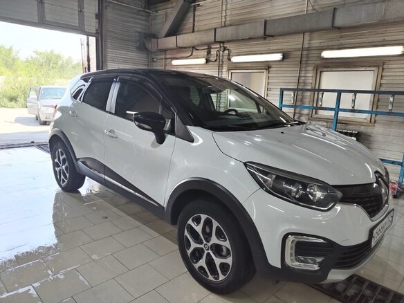 2018 Renault Kaptur I, чёрный, 1600000 рублей