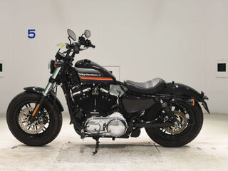 2019 Harley-Davidson Sportster 1200, чёрный, 1000000 рублей, вид 2