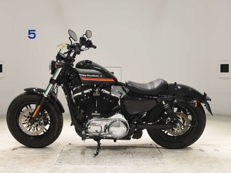 2019 Harley-Davidson Sportster 1200, чёрный, 1000000 рублей, вид 2