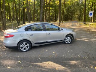2011 Renault Fluence I, серебристый, 620000 рублей, вид 4