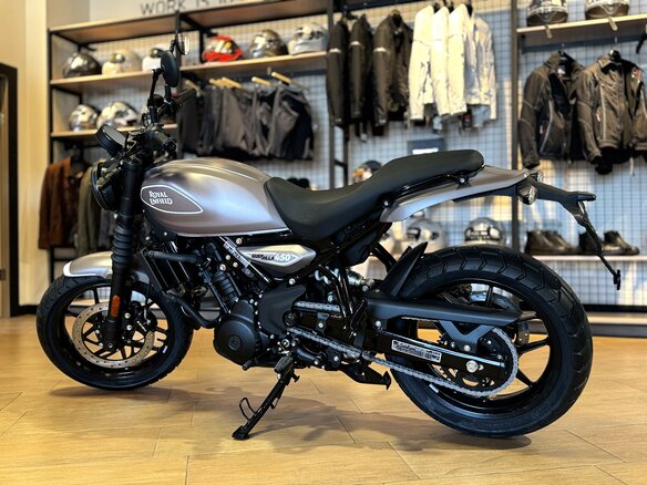 2026 Royal Enfield Guerrilla 450, коричневый, 554000 рублей - вид 11