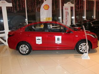 2017 Kia Rio IV, красный, 1200000 рублей, вид 4
