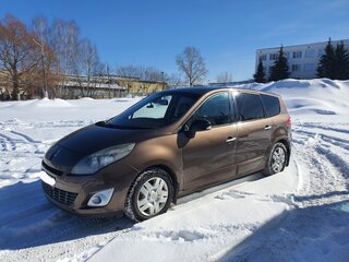 2012 Renault Scenic Grand III, коричневый, 948000 рублей, вид 1