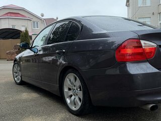 2005 BMW 3 серии 320i V (E90/E91/E92/E93), серый, 730000 рублей, вид 3