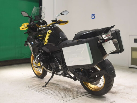 2021 BMW R 1250 GS, чёрный, 1700000 рублей - вид 4