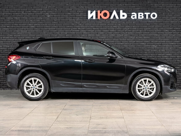 2020 BMW X2 sDrive18i I (F39), чёрный - вид 9