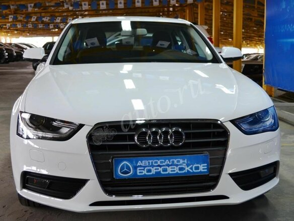 2015 Audi A4 IV (B8) Рестайлинг, белый - вид 2