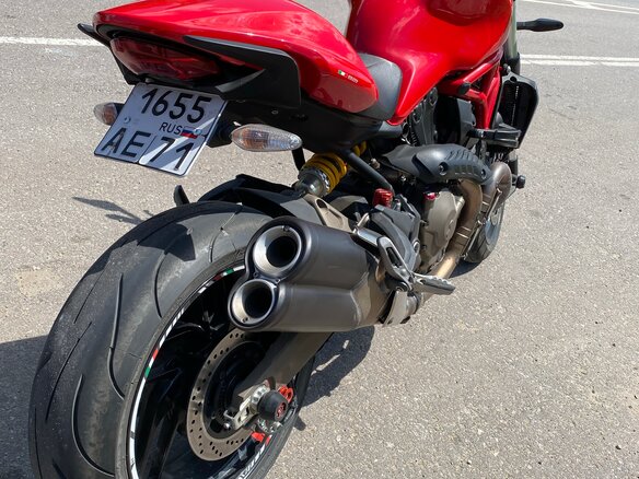 2014 Ducati Monster 821, красный, 780000 рублей - вид 2