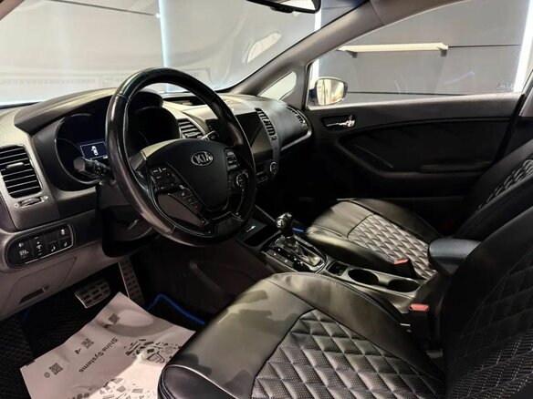 2017 Kia Cerato III Рестайлинг (Classic), белый - вид 15