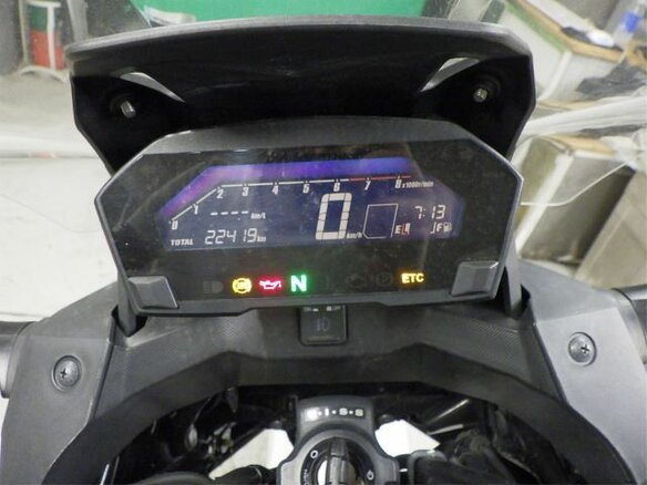2021 Honda NC 750X, белый, 900000 рублей - вид 6