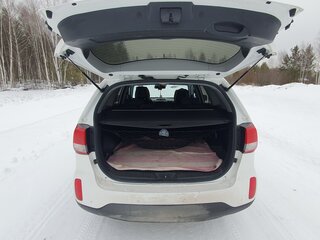2013 Kia Sorento II Рестайлинг, белый, 1750000 рублей, вид 5