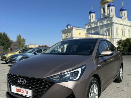 2020 Hyundai Solaris II Рестайлинг, коричневый, 1949000 рублей, вид 3
