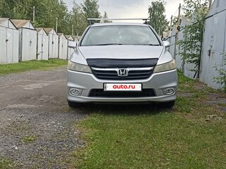 2009 Honda Stream II Рестайлинг, серебристый, 860000 рублей, вид 3