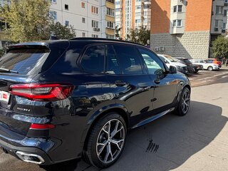 2022 BMW X5 30d IV (G05/G18), синий, 8650000 рублей, вид 4