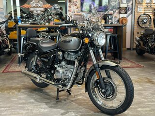 2025 Royal Enfield Meteor, чёрный, 519000 рублей, вид 2