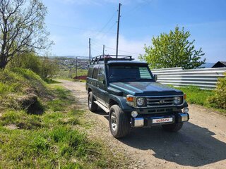 2000 Toyota Land Cruiser 70 Series, зелёный, 2600000 рублей, вид 2