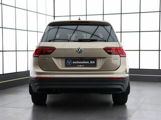 2020 Volkswagen Tiguan II, коричневый, 2669000 рублей, вид 5