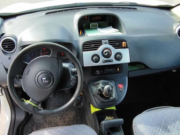 2013 Renault Kangoo, белый, 670000 рублей - вид 10