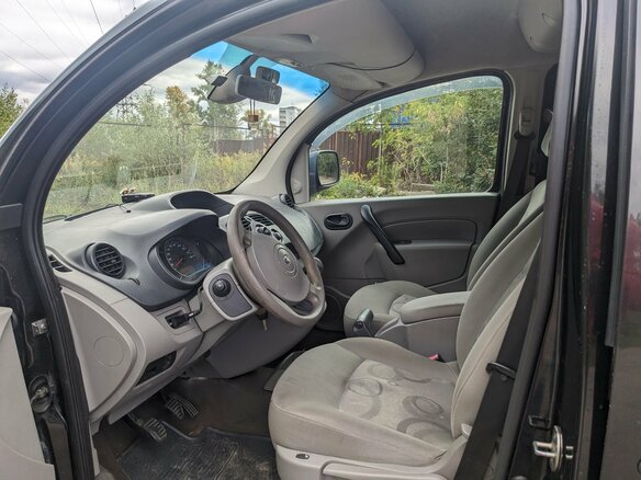 2011 Renault Kangoo II, чёрный, 400000 рублей - вид 4