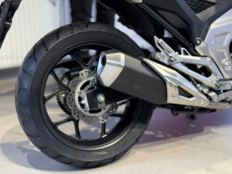 2024 Honda NC 750X, серый, 1190000 рублей, вид 5