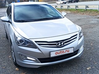 2015 Hyundai Solaris I Рестайлинг, серый, 980000 рублей, вид 2
