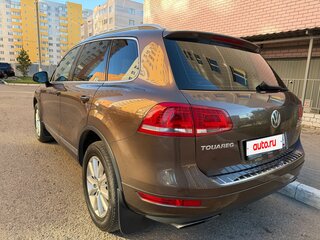 2013 Volkswagen Touareg II, коричневый, 1850000 рублей, вид 5