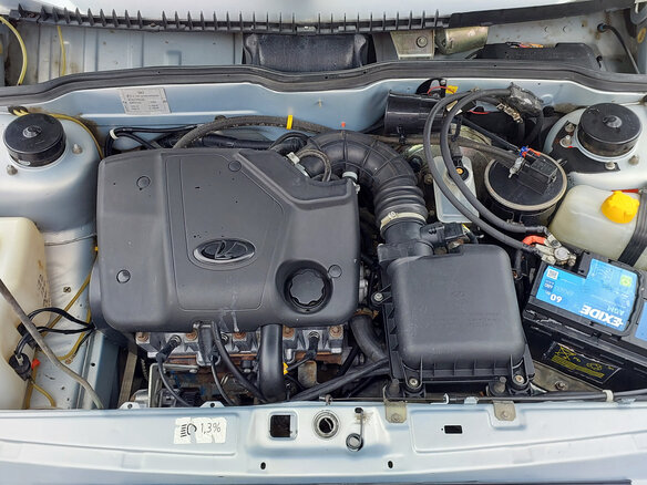 2007 Lada (ВАЗ) 2114, белый, 300000 рублей - вид 4