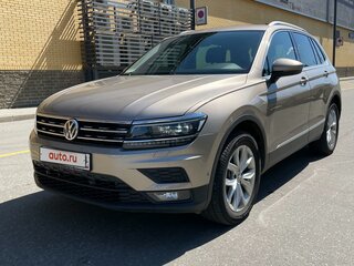 2018 Volkswagen Tiguan II, бежевый, 2700000 рублей, вид 3