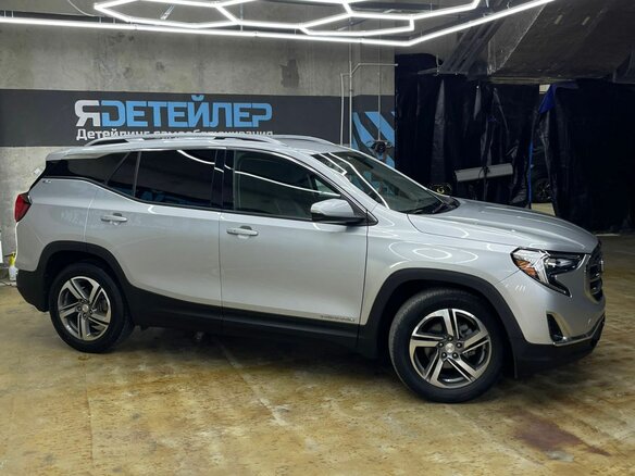 2020 GMC Terrain II, серебристый, 2200000 рублей - вид 6