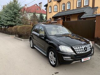 2011 Mercedes-Benz M-Класс 350 II (W164) Рестайлинг, коричневый, 2000000 рублей, вид 2