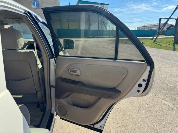 1998 Toyota Harrier I (XU10), серый, 900000 рублей - вид 15