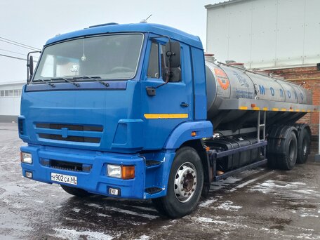 2015 КамАЗ 65117, синий, 3700000 рублей, вид 2