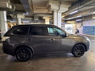 2014 Mitsubishi Outlander III Рестайлинг, серый, 2350000 рублей, вид 3