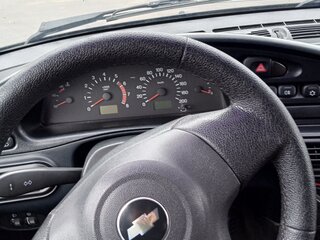 2013 Chevrolet Niva I Рестайлинг, коричневый, 680000 рублей, вид 4