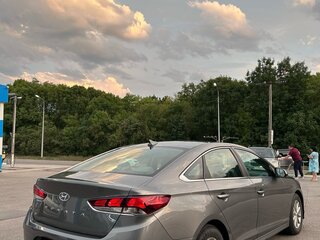 2018 Hyundai Sonata VII (LF) Рестайлинг, серый, 1750000 рублей, вид 4