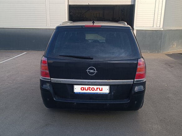 2007 Opel Zafira B, чёрный - вид 2