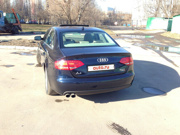 2010 Audi A4 6-speed IV (B8), синий - вид 4