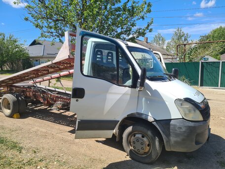 2010 Iveco Daily, белый, 1360000 рублей, вид 1