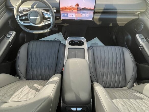 2025 Exeed Exlantix ET, чёрный, 6990000 рублей - вид 13