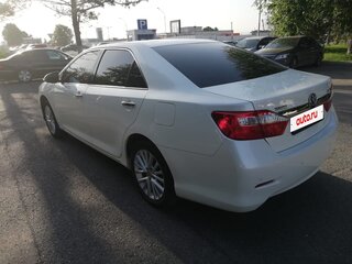 2014 Toyota Camry VII (XV50), белый, 2500000 рублей, вид 5