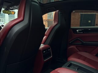 2020 Porsche Cayenne Coupé III, чёрный, 10000000 рублей, вид 5