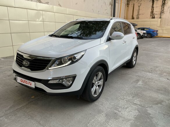 2012 Kia Sportage III, белый, 950000 рублей