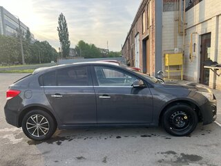 2013 Chevrolet Cruze I Рестайлинг, серый, 620000 рублей, вид 2