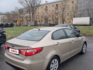 2013 Kia Rio 5-speed III, бежевый, 850000 рублей, вид 2