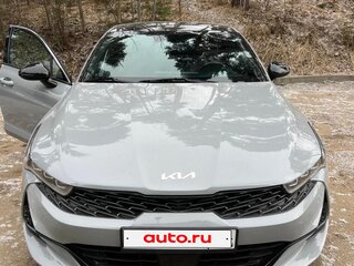 2021 Kia K5 III, серый, 2950000 рублей, вид 1