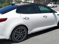 2019 Kia Optima IV Рестайлинг, белый, 2300000 рублей - вид 5