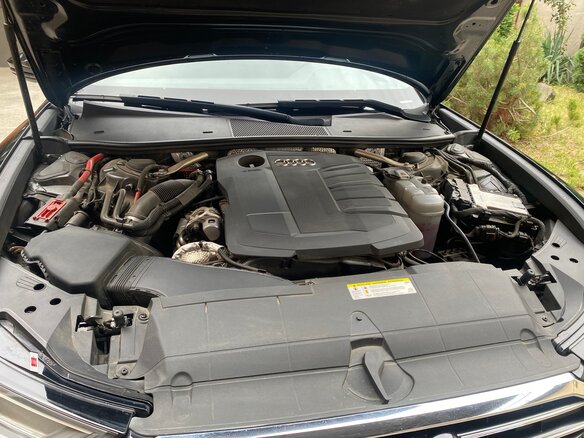2019 Audi A6 40 TDI V (C8), чёрный, 3000000 рублей - вид 9